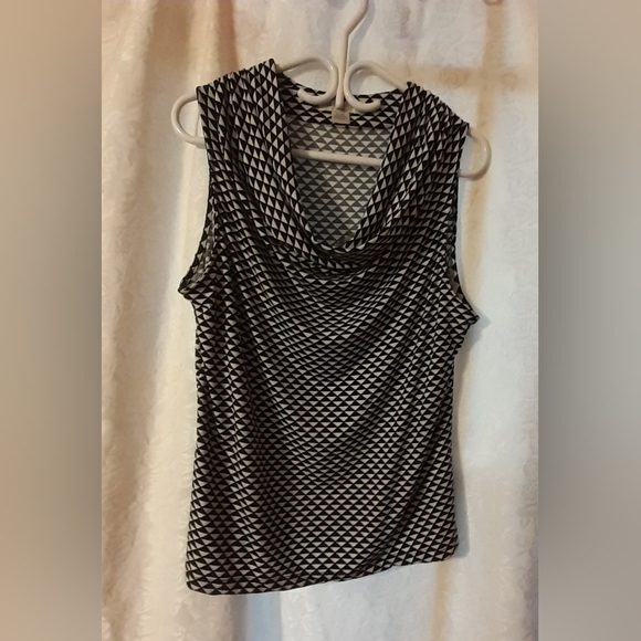 Liz Claiborne Sleeveless - Picture 7 of 15